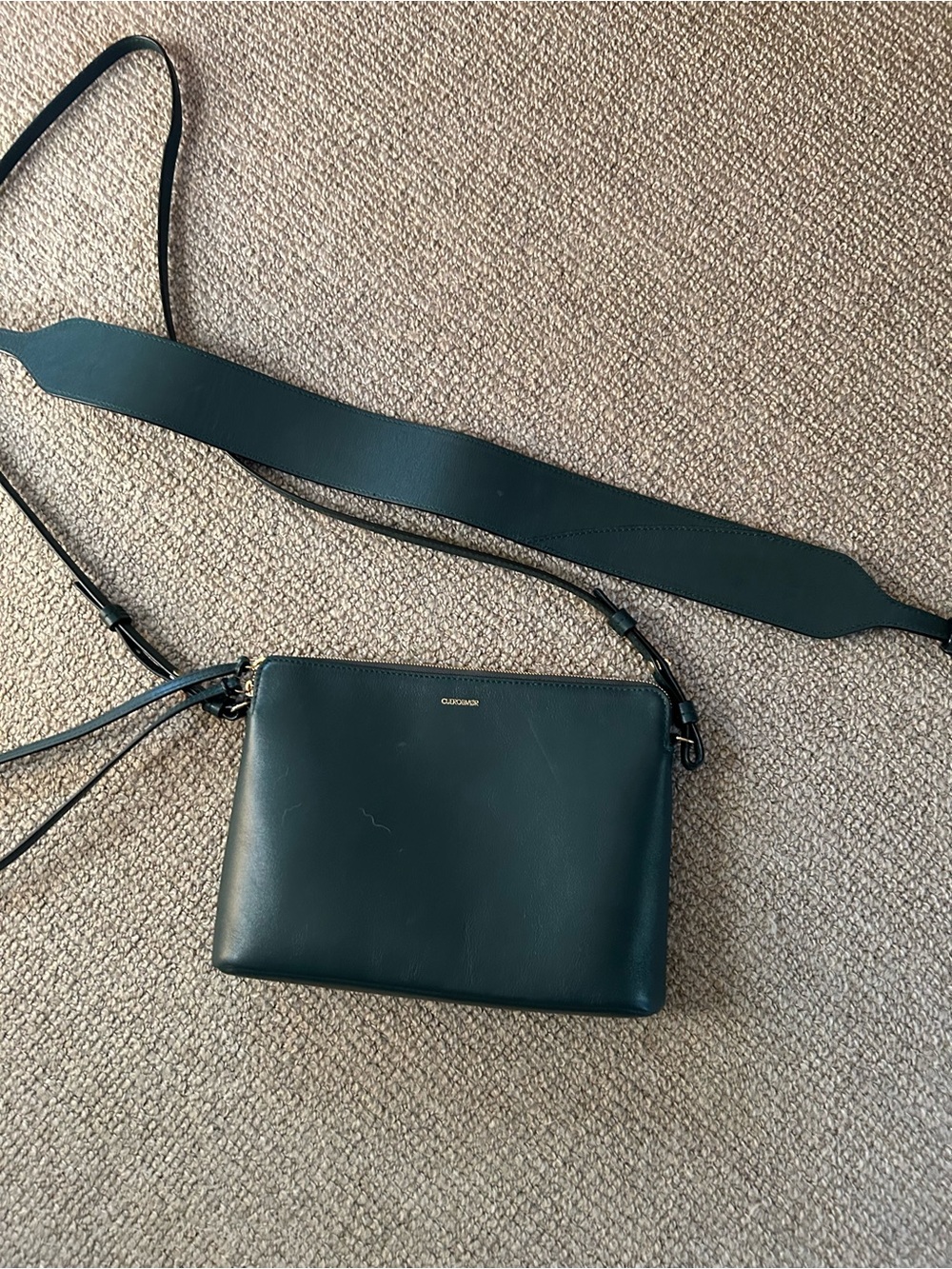 Cuero & Mor Deep Green crossbody bag